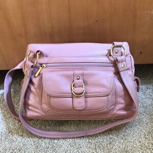 STONE MOUNTAIN mauve leather zippered handbag